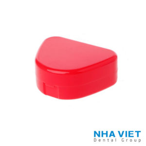Hộp nhựa đựng hàm tháo lắp